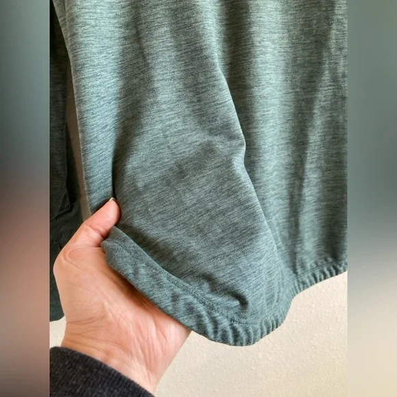 Women’s Soft Funnel Neck Pullover in Kelp Heather - Picture 11 of 12